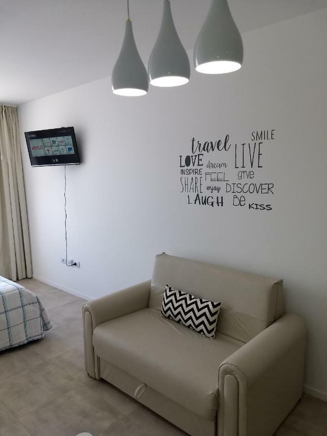Independencia 1302 9c By Hb Apartment Buenos Aires